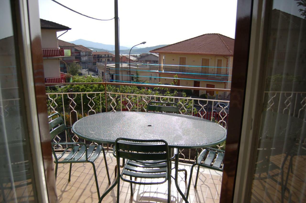 Appartamento Turistico Maletto Exterior foto